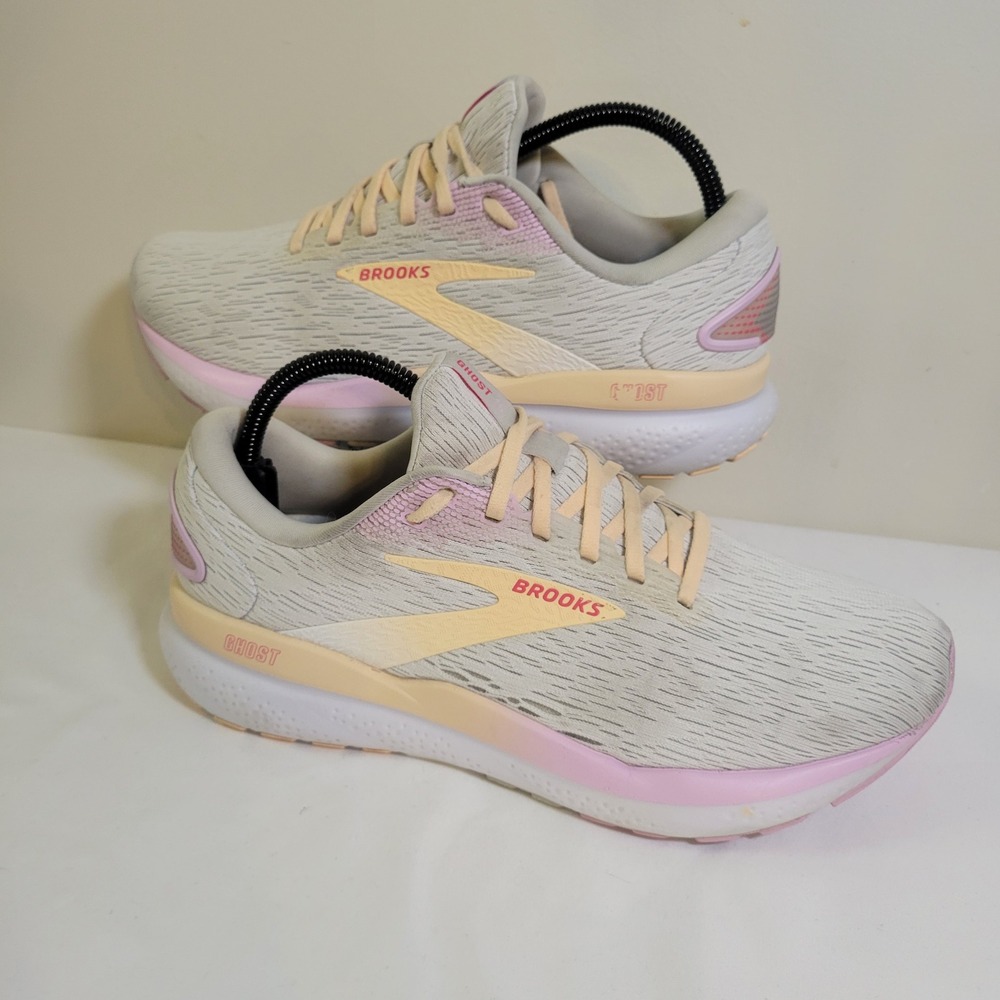 Brooks Ghost 16 Womens Running Shoes Grey Pink Peach 1204071B186 Size 9.5